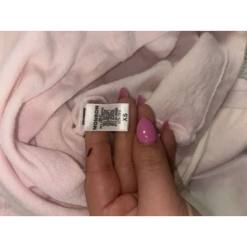 Monrow this pink